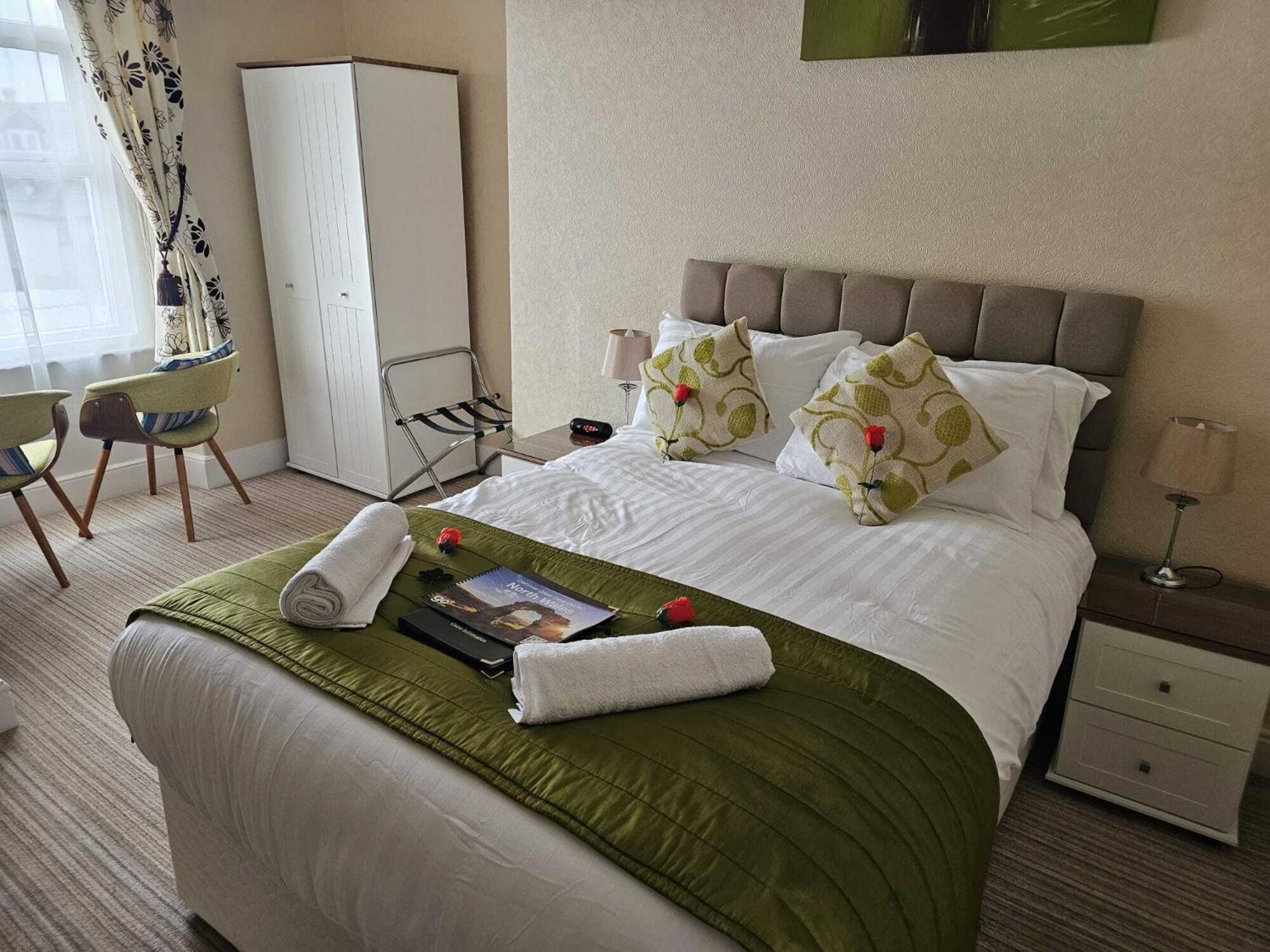 St. Hilary Guest House Llandudno Pokoj fotografie